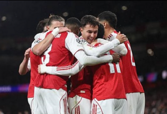 Arsenal phô diễn bản lĩnh tại châu Âu sau chiến thắng trước Bayern